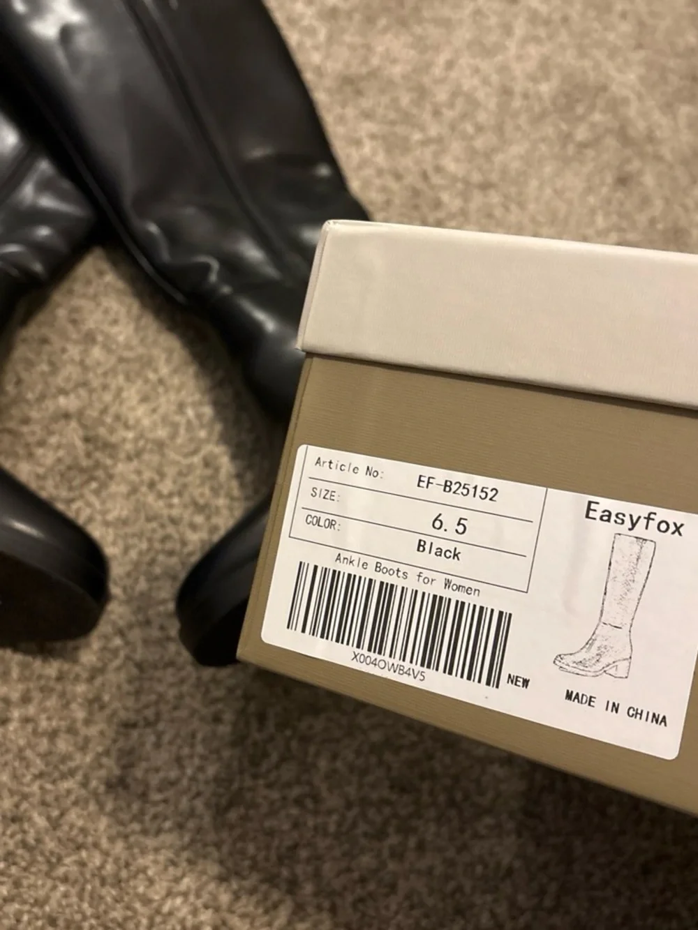 Classic Black Knee-High Block Heel Boots - Women's